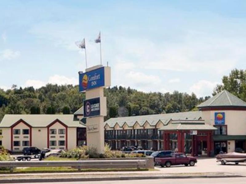 Comfort Inn Mont Laurier Mont-Laurier Exterior foto